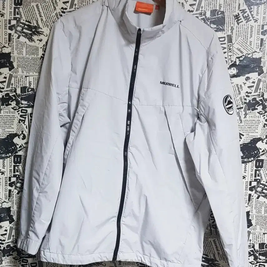 [BUNJANG] Merrell Windbreaker Jacket Size 105 / 머렐 바람막이 사이즈105
