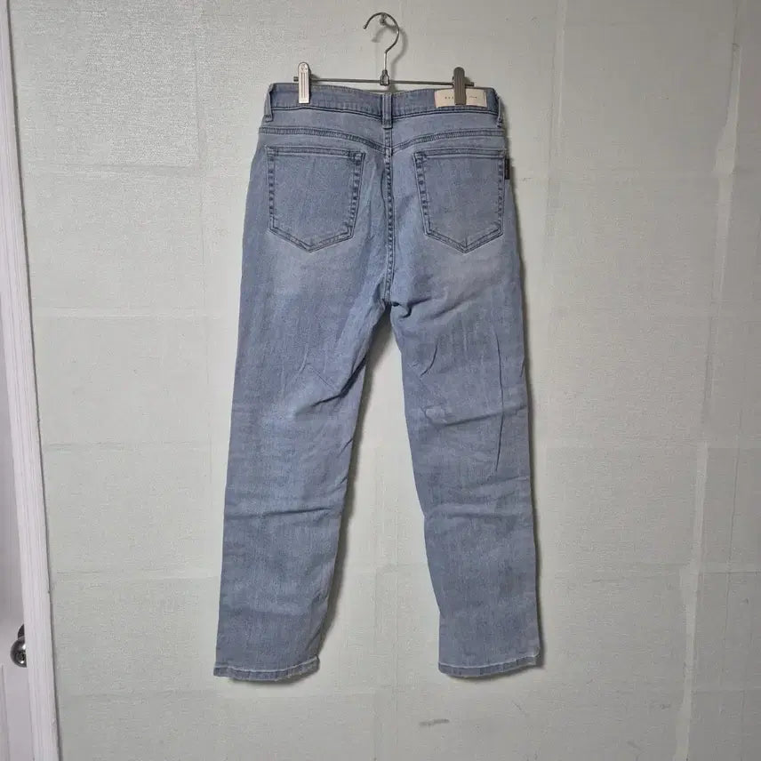 [BUNJANG] Hazzys Light Wash Denim Jeans Size 64-88 / 헤지스 데님 연청 청바지 64-88