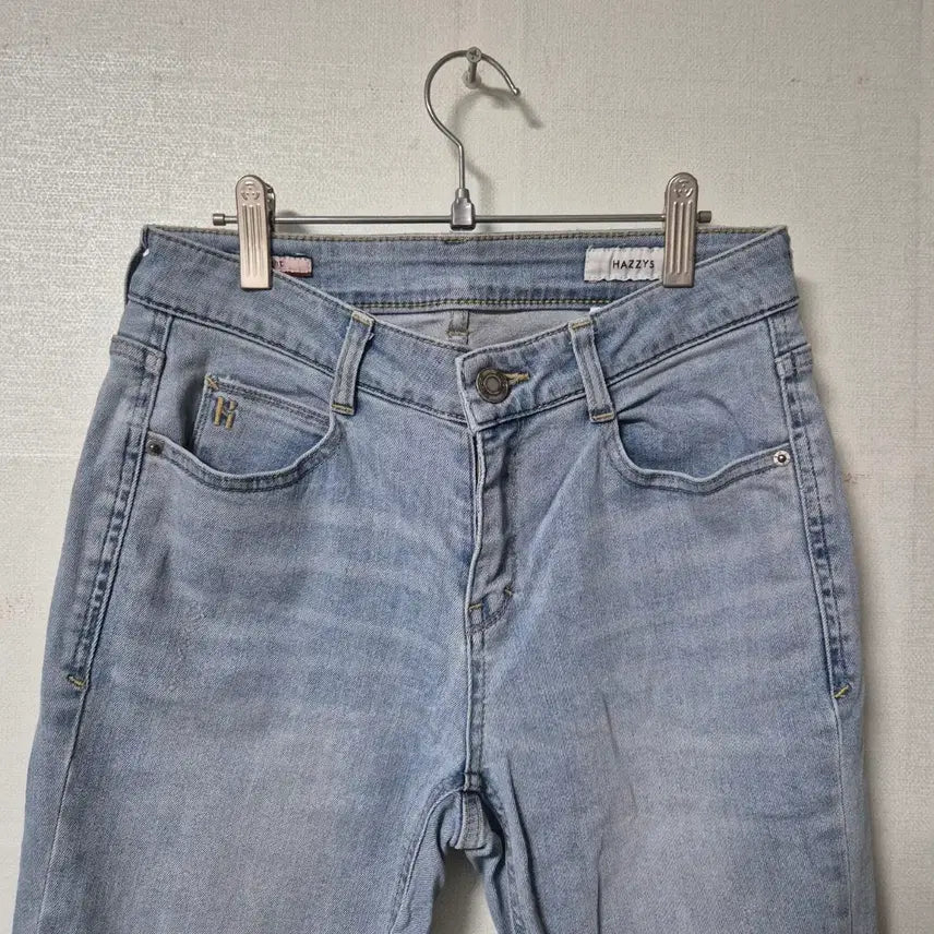[BUNJANG] Hazzys Light Wash Denim Jeans Size 64-88 / 헤지스 데님 연청 청바지 64-88