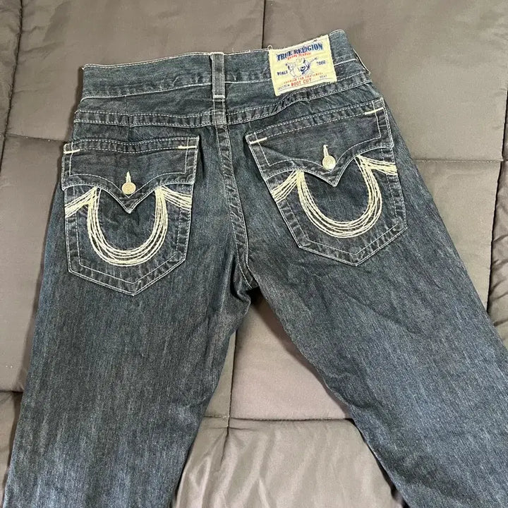 [BUNJANG] True Religion Bootcut Jeans / 트루릴리젼 부츠컷 데님