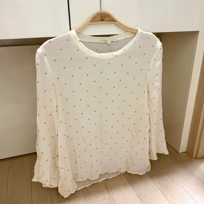 [BUNJANG] Maje Polka Dot Perforated Viscose Blouse - Ivory Long Sleeve / 마쥬 maje 도트 펀칭 블라우스 티셔츠아이보리인견8부9부여름쉬폰라운드넥