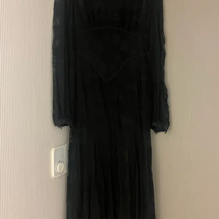 [BUNJANG] Peau de Chagrin Iroka Dress Black Size 36 / 페이우 드레스 36사이즈