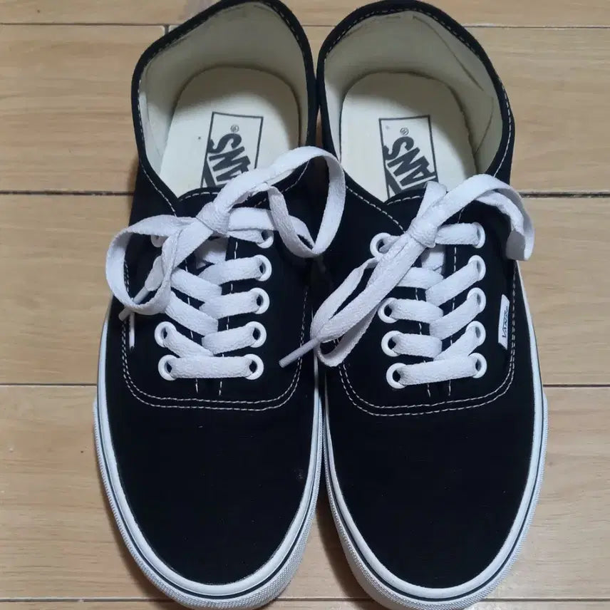 [BUNJANG] Vans Authentic Size 260 Shoes / 반스 어센틱 260사이즈 실착용 3회미만