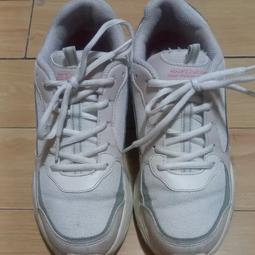 [BUNJANG] Skechers Bobs Memory Foam Shoes (Size 245) / 스케쳐스 밥스 245사이즈