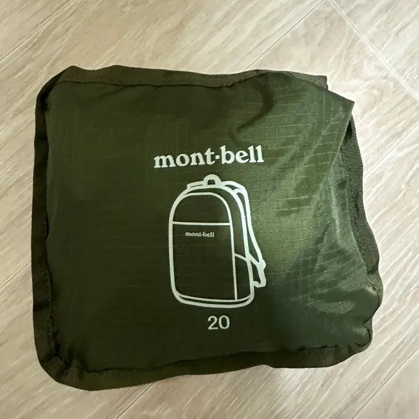 [BUNJANG] Montbell Packable Backpack Olive Green / 몽벨 포켓터블 백팩 올리브 그린