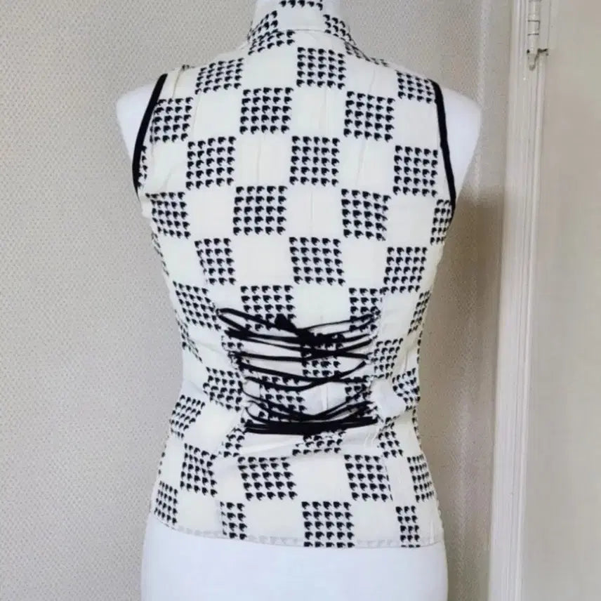 [BUNJANG] Anne Fontaine Genuine Lace Sleeveless Blouse / 미사용/안느퐁텐[정품]레이스 블라우스
