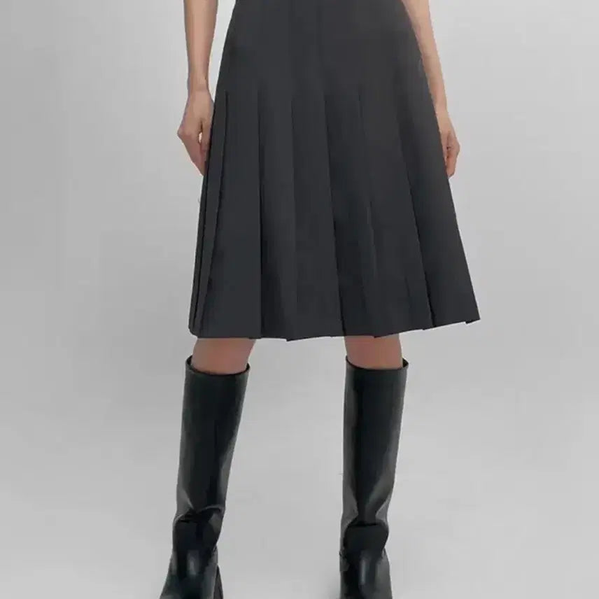 [BUNJANG] Black Up Loris Pleats Skirt Gray Midi / 블랙업 로리즈 플리츠 스커트 그레이 미디