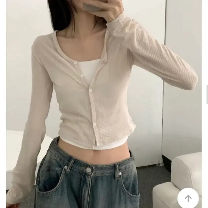 [BUNJANG] Isshoj Basic V-Neck Cropped Summer Cardigan / 에이블리 잇쇼j 시스루 메이지 베이직 브이넥 크롭 여름 가디건 살안타
