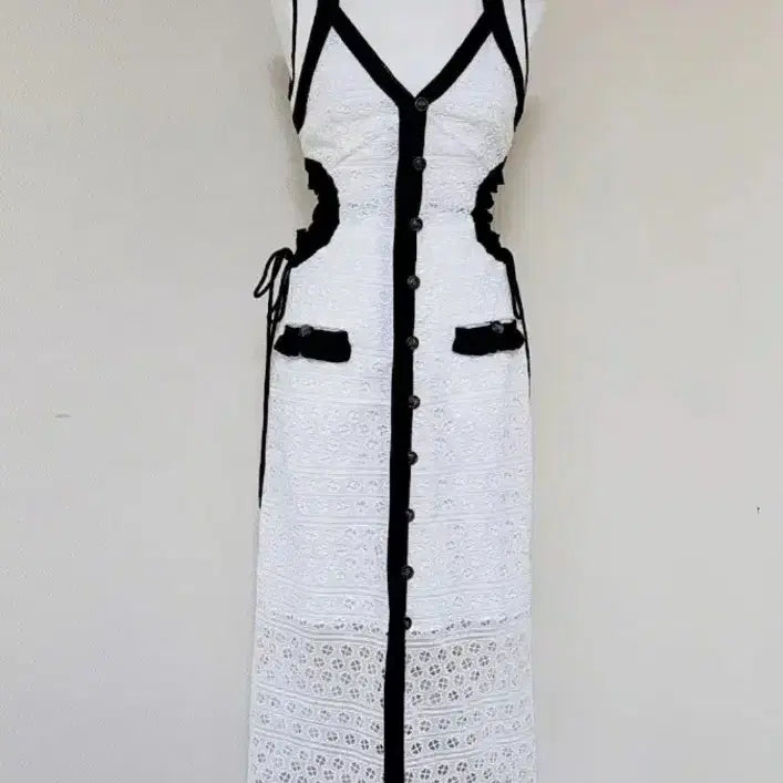 [BUNJANG] Self-Portrait Sleeveless Lace Midi Dress / 새상품/self-Portrait/롱 원피스