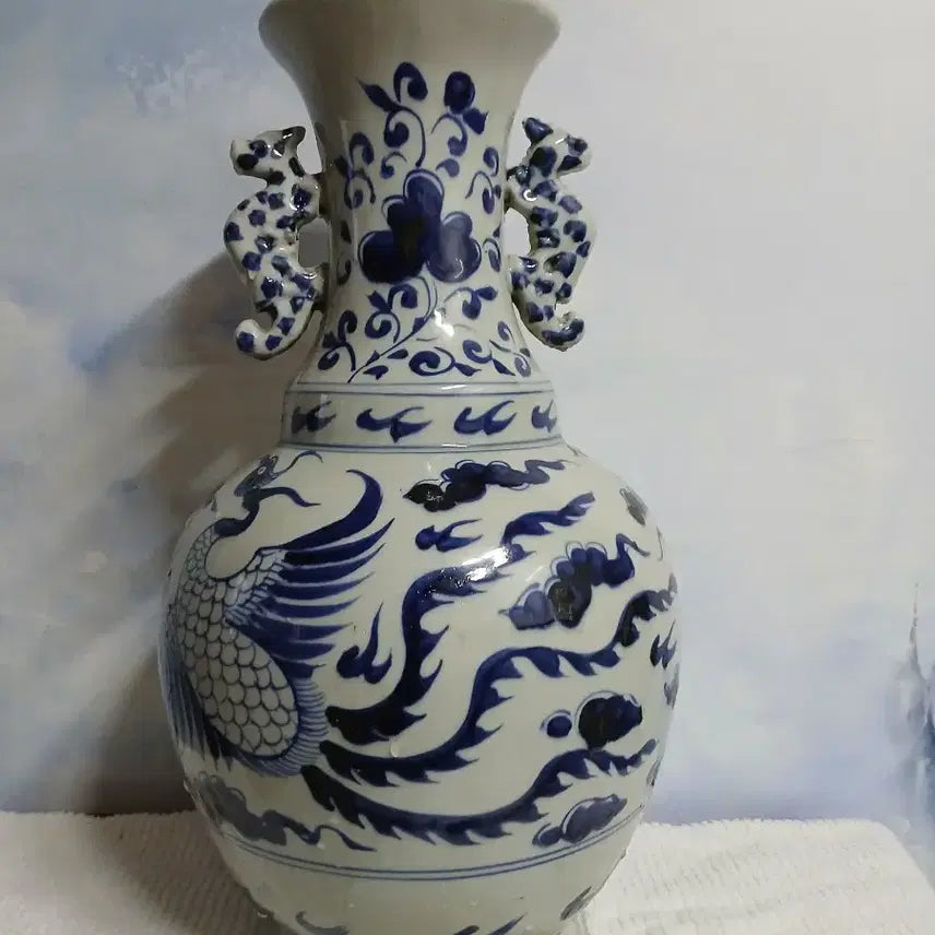 [BUNJANG] Joseon Dynasty Celadon Porcelain Vase with Phoenix Motif / 청화백자 봉황문 도자기