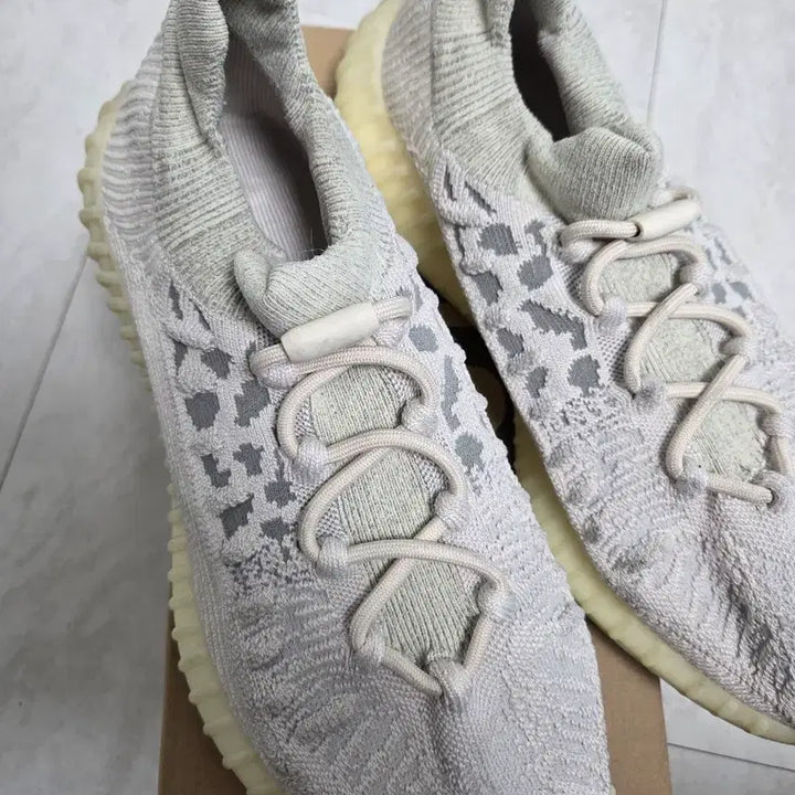 [BUNJANG] Adidas Yeezy Boost 350 V2 CMPCT Slate Bone / 이지부스트 350 V2 컴팩트 슬레이트 본