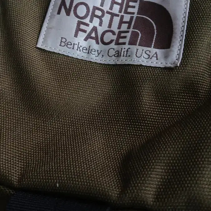 [BUNJANG] The North Face Old School Backpack Khaki / 노스페이스 올드스쿨 백팩 카키 사용감일부