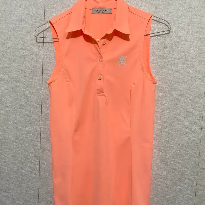 [BUNJANG] Chucuchu Sleeveless Golf Wear Top / chucuchu 민소매 골프웨어