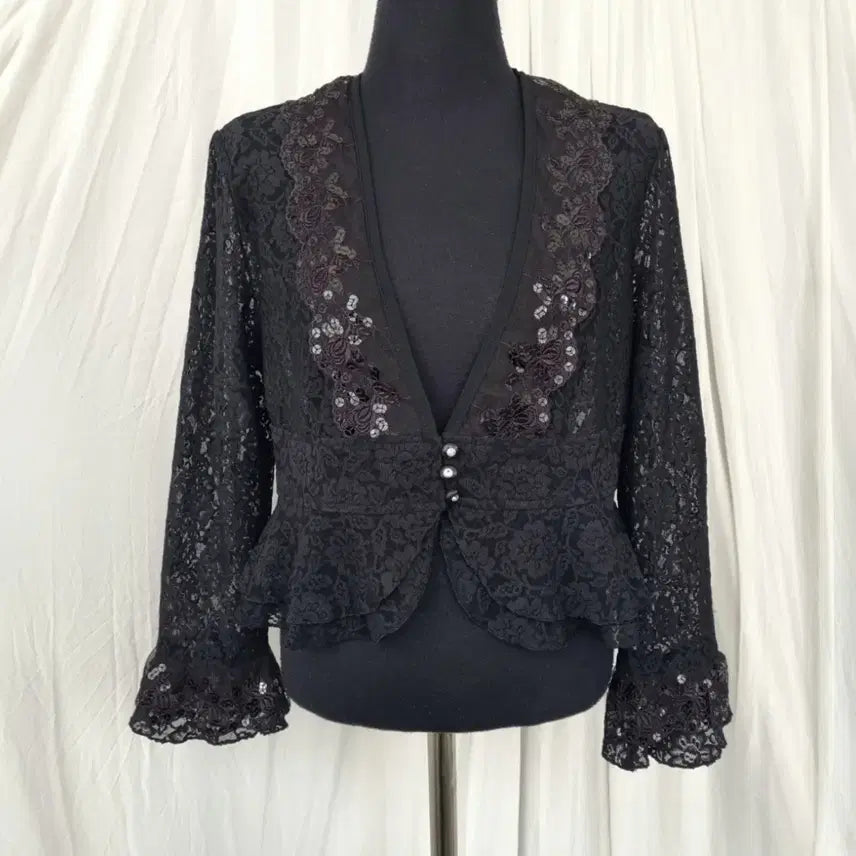 [BUNJANG] V.NIEL Black Lace Peplum Jacket / 브니엘(V.NIEL) 블랙 레이스 페플럼 자켓