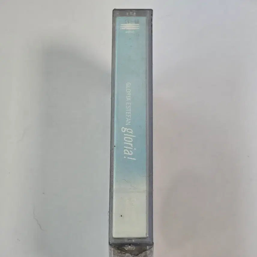 [BUNJANG] Gloria Estefan Gloria! Cassette Tape (Sealed) / [미개봉/희귀] 글로리아 에스테판 Gloria! 카세트 테이프