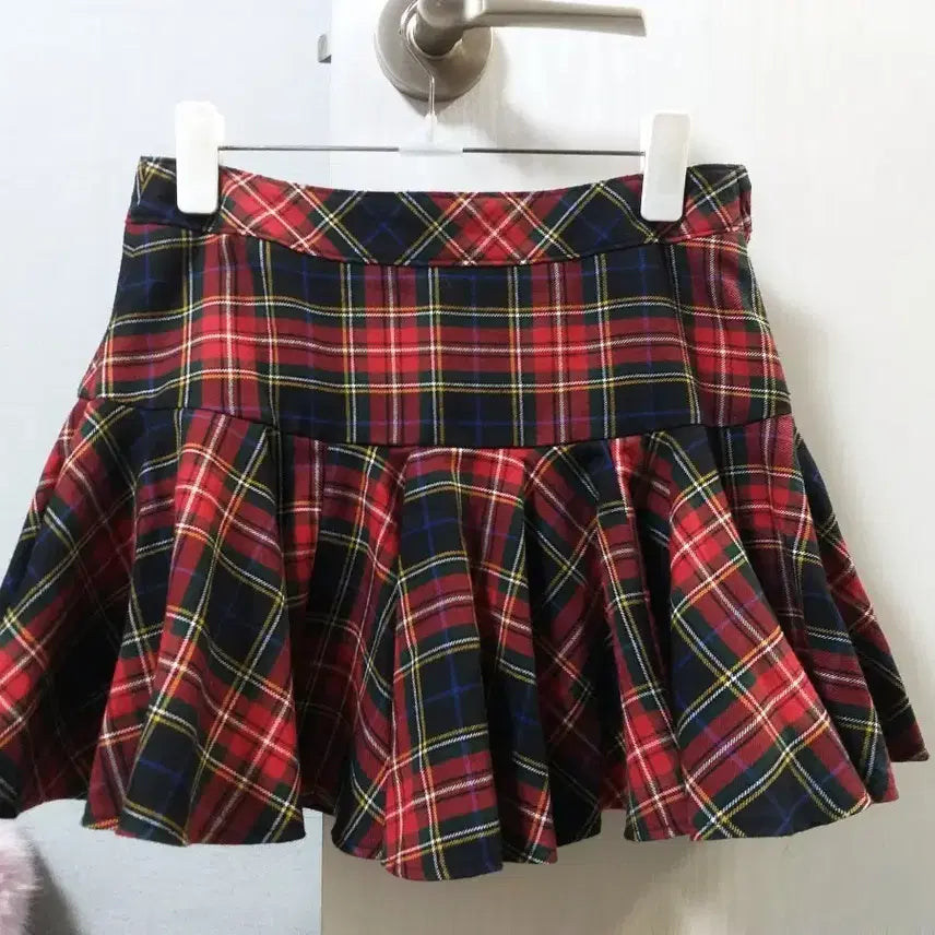 [BUNJANG] Vintage Check Flare Mini Skirt / 빈티지 체크 플레어 미니스커트 캐캐체깔 달천깔