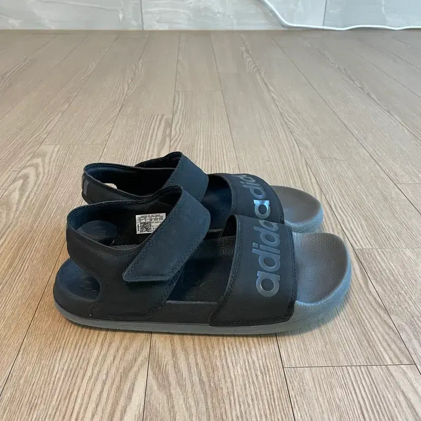[BUNJANG] Adidas Black Sandals 235mm / 아디다스 블랙 샌들 235mm