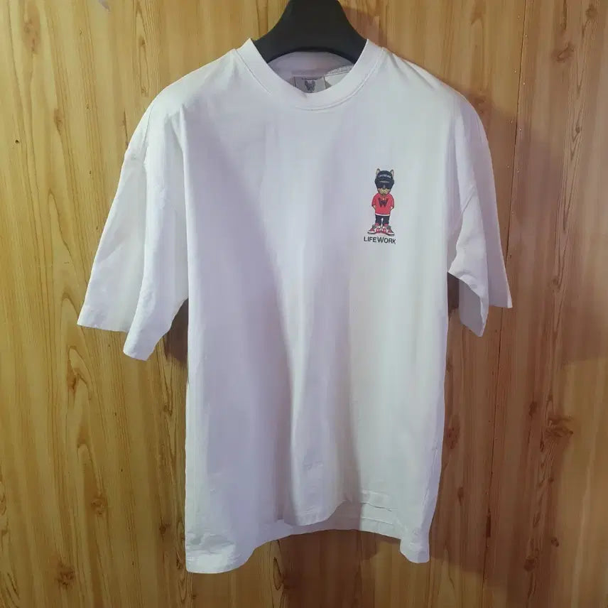 [BUNJANG] Life Work White Bear Graphic T-Shirt / 라이프워크 흰색 반팔 티셔츠m