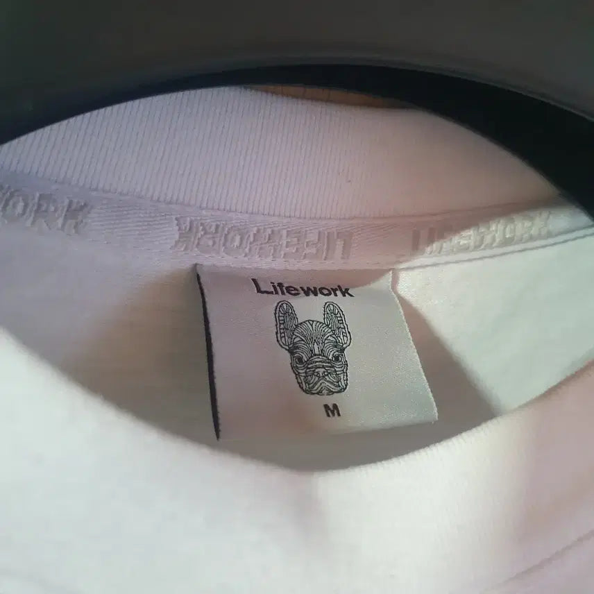 [BUNJANG] Life Work White Bear Graphic T-Shirt / 라이프워크 흰색 반팔 티셔츠m