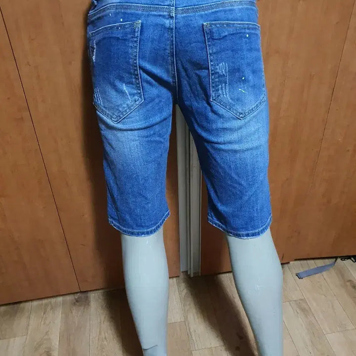 [BUNJANG] GETUSED Spandex Denim Shorts Size 32 / GETUSED겟유즈드스판디스청반바지82(32) 입니다
