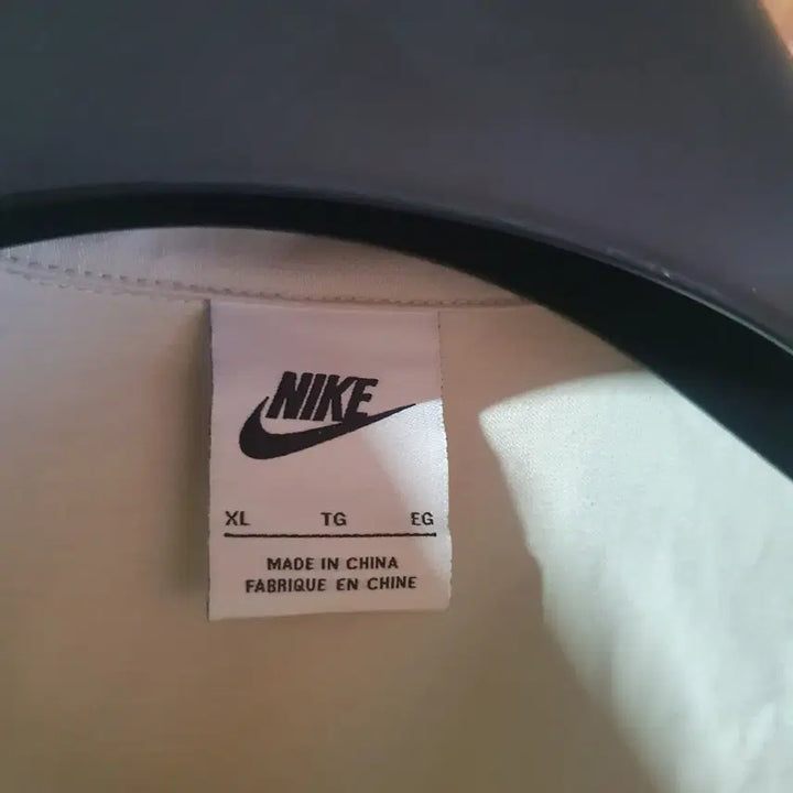 [BUNJANG] Nike Short Sleeve T-Shirt Ivory Size 105 / 나이키 반팔 셔츠 아이보리색105