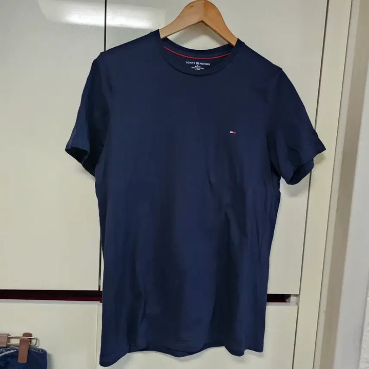 [BUNJANG] Tommy Hilfiger Navy Short Sleeve T-Shirt Size 95 / 타미힐피거 네이비 반팔 티셔츠 95