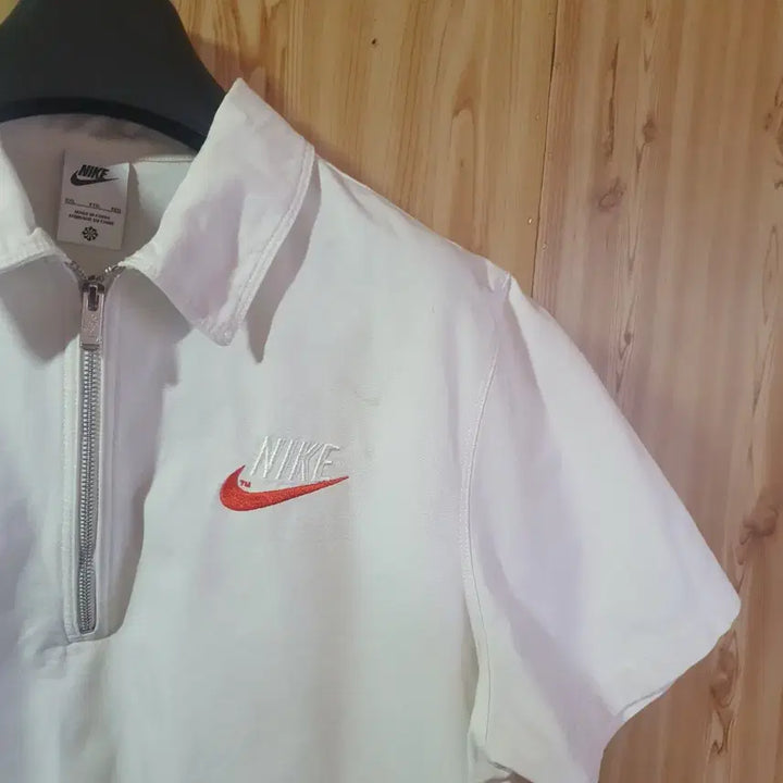 [BUNJANG] Nike White Short Sleeve Zip-Up Shirt 110 / 나이키 화이트 반팔 집업 셔츠110