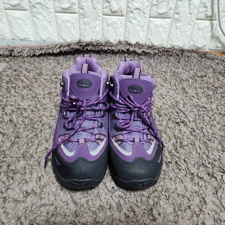 [BUNJANG] Buffalo Leta Functional Hiking Boots (Size 250) / (새신발수준)버팔로레타(Leta)기능성등산화(250)