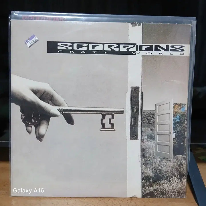 [BUNJANG] Scorpions Crazy World LP Vinyl Record / 스콜피온즈 Crazy World LP 음반