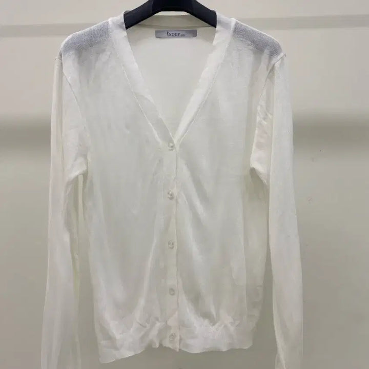 [BUNJANG] SOUP Summer Ivory V-Neck Cardigan / [SOUP] 여름 아이보리 V넥 가디건 (55추천)