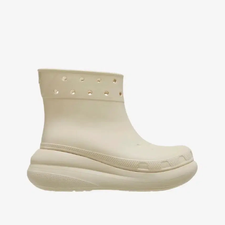[BUNJANG] Crocs Classic Crush Boot Bone / Crocs Classic Crush Boot Bone