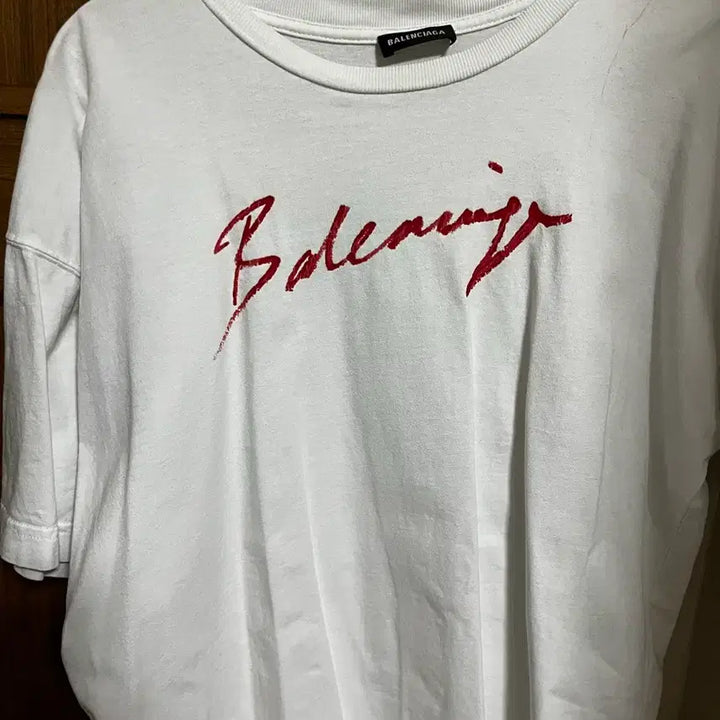 [BUNJANG] Balenciaga Red Logo White T-shirt / 발렌시아가 레드 로고 화이트 티셔츠
