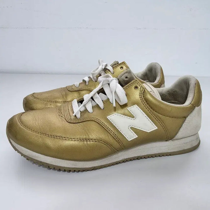 [BUNJANG] New Balance Comp 100 Gold Sneakers (Size 265) / [265]뉴발란스 컴프 100 골드 스니커즈
