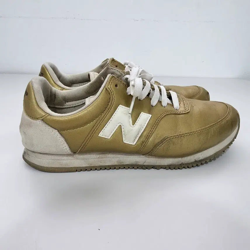 [BUNJANG] New Balance Comp 100 Gold Sneakers (Size 265) / [265]뉴발란스 컴프 100 골드 스니커즈