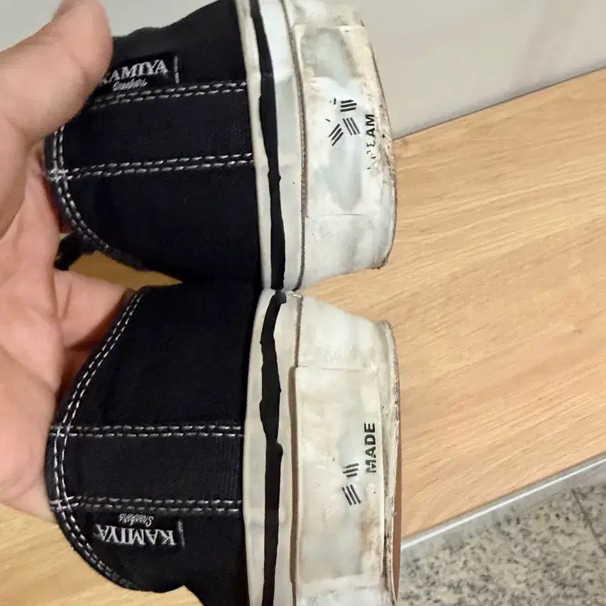 [BUNJANG] Kamiya Joey Black Sneakers Size 44 / kamiya joey 블랙 44 판매