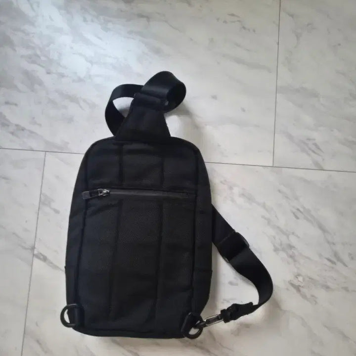 [BUNJANG] Kangol Black Sling Bag / 캉골 슬링백.캉골가방.캉골크로스백.블랙.무료배송