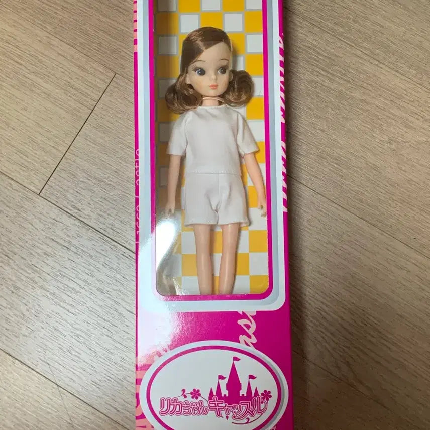 [BUNJANG] Castellica Re-issued Doll Brown Hair / 캐슬리카 복각리카 고전 브라운 헤어