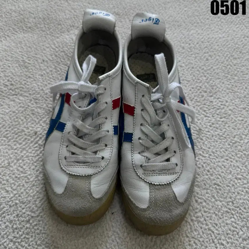 [BUNJANG] Onitsuka Tiger Sneakers (White/Blue/Red) 240mm / 오니츠카타이거 흰/파/빨 스니커즈 240