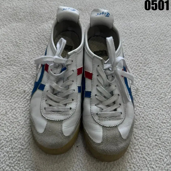 [BUNJANG] Onitsuka Tiger Sneakers (White/Blue/Red) 240mm / 오니츠카타이거 흰/파/빨 스니커즈 240