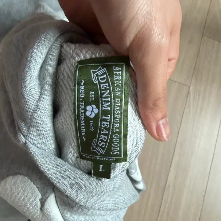 [BUNJANG] Denim Tears Hoodie / 데님티어스 후드티