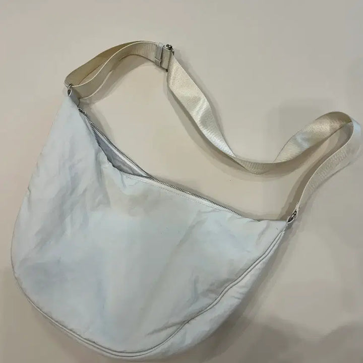 [BUNJANG] Converse Tokyo Shoulder Bag Ivory / 컨버스 도쿄 숄더백 아이보리