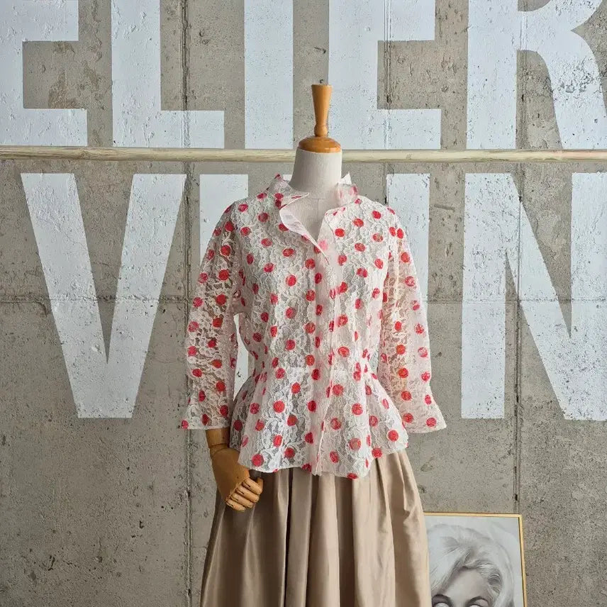 [SOLD OUT] 세일)더아이잗컬렉션 레이스 프릴자켓