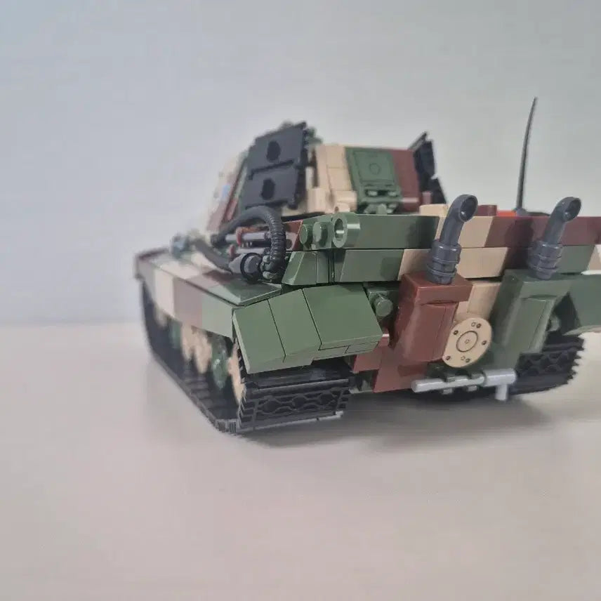 [BUNJANG] COBI King Tiger Tank Building Blocks / COBI 코비블록 킹타이거 전차