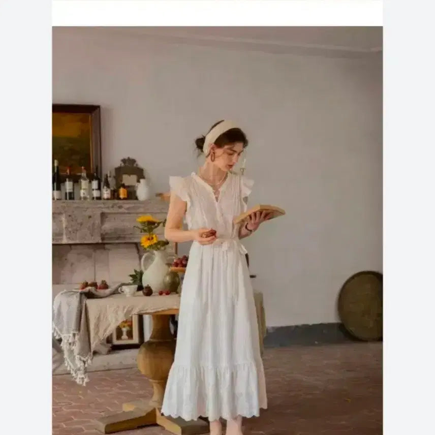 [BUNJANG] Leniha Embroidered Sleeveless Dress New with Tags / Leniha 자수 민소매 원피스 택채새상품