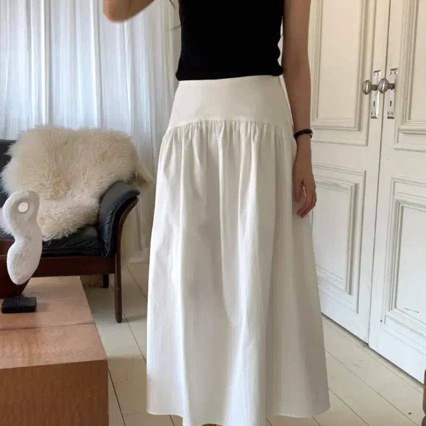 [BUNJANG] Veryiu Lufy Skirt Ivory Size S / 베리유 러피 스커트 S
