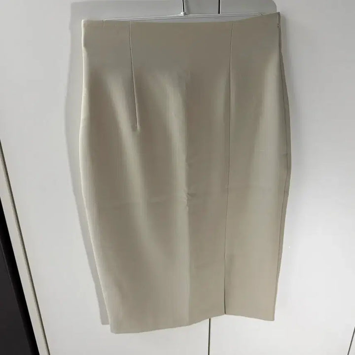 [BUNJANG] Rene Mint Beige H-Line Midi Skirt / 렌느 민트베이지 H라인 스커트 새제품
