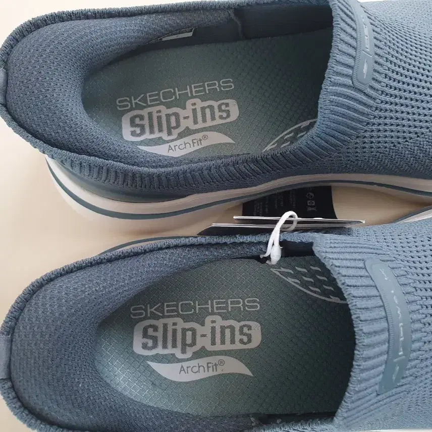 [BUNJANG] Skechers Go Walk Slip-Ins Shoes Blue / 스케쳐스 고워크 슬립인스 250 새상품