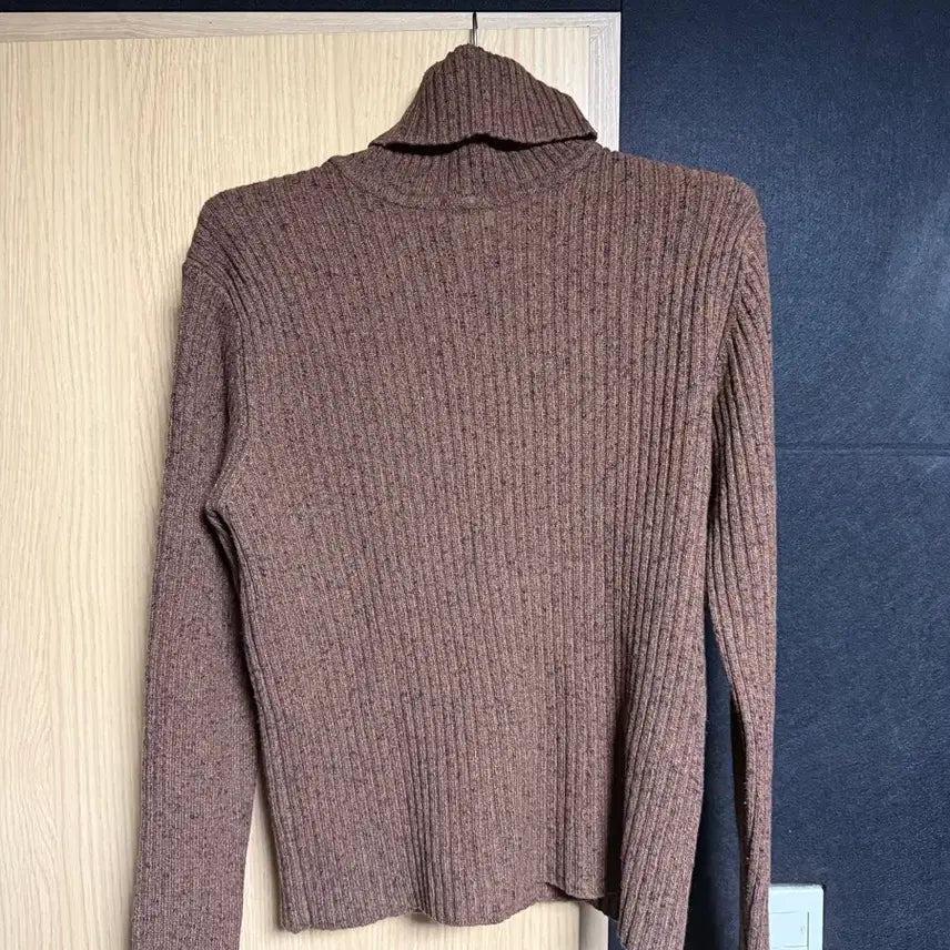 [BUNJANG] East Harbour Surplus Wool Turtleneck Knit Sweater / 이스트하버서플러스 목폴라 니트