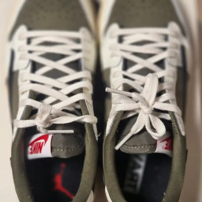 [BUNJANG] Travis Scott x Nike Air Jordan 1 Low OG SP Olive Kids / 나이키 트래비스 스캇 조던1 로우 올리브