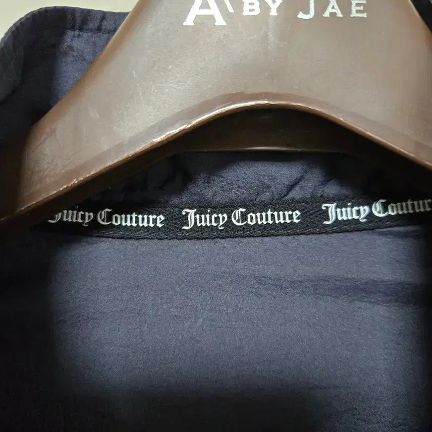 [BUNJANG] Jucie Couture Windbreaker Jacket Navy Size 77 / 쥬시 꾸뛰르  바람막이 자켓 77  새제품